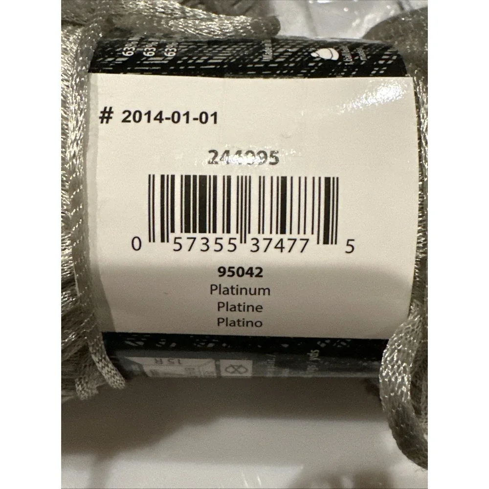 Patons Metallic Yarn PLATINUM #95043 3oz 85gr  LOT 2 Skein Gorgeous